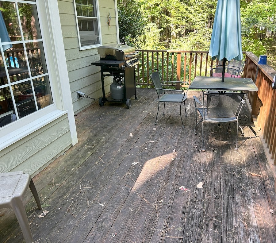 old cracked and rotted stairs