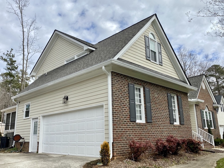 Stone and horizontal siding 
